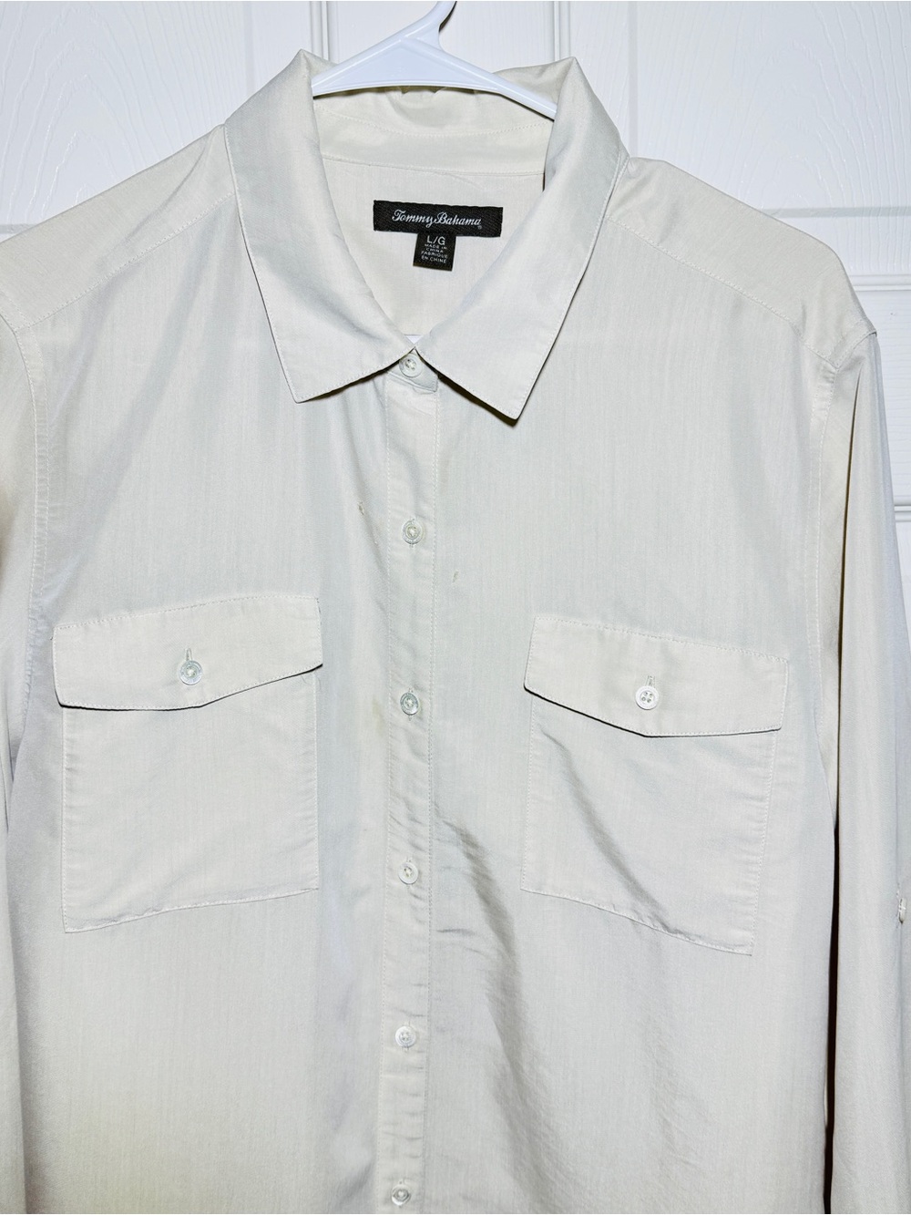 Tommy Bahama Women’s Button Down Ultilty Shirt Lightweight Rolled Tab Cream L